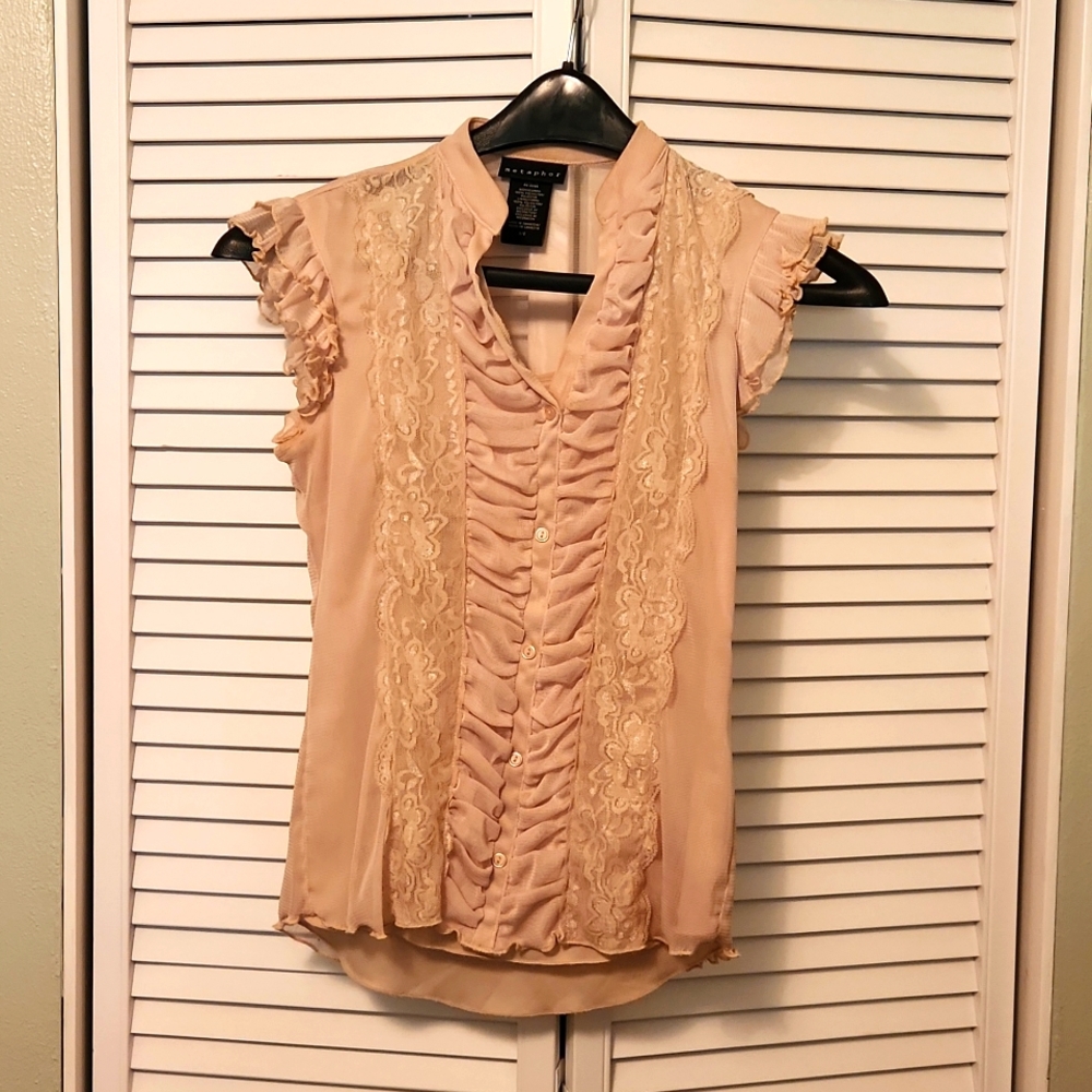 CUTE LACE BLOUSE